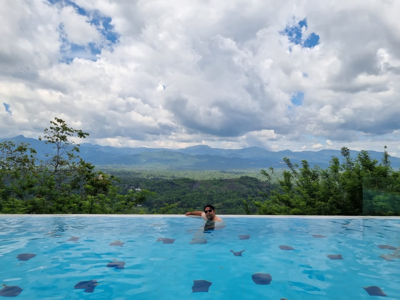 تور گروهی سریلانکا